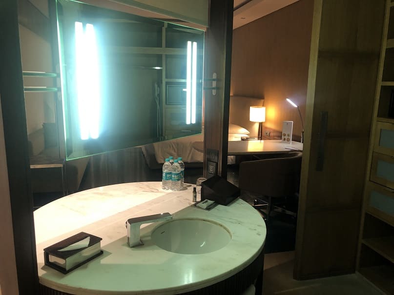 Hyatt Regency Chennai King Room Sink